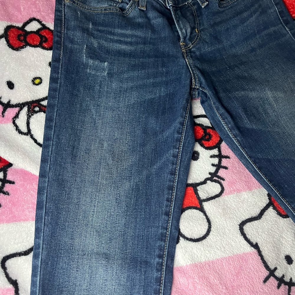 Levi’s mid rise skinny jeans - Picture 6 of 6